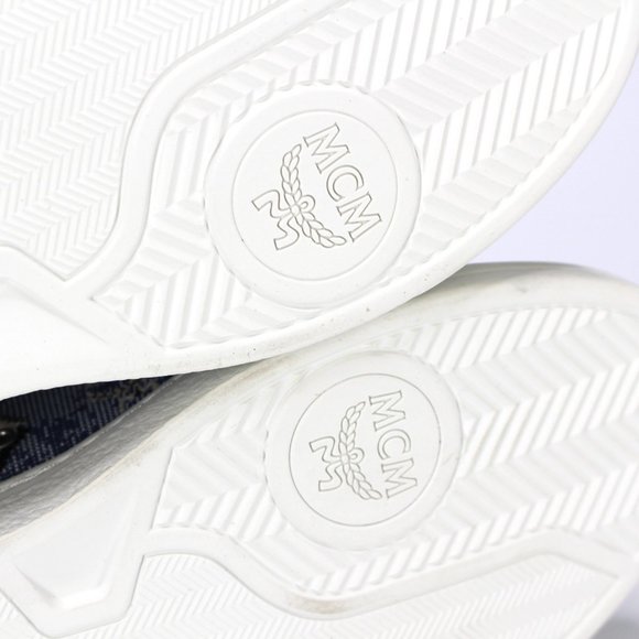 𝐌𝐂𝐌 𝐍𝐞𝐰 𝐢𝐧 𝐁𝐨𝐱 Jacquard Monogram Low Blue Denim Suede Sneakers - Picture 9 of 9